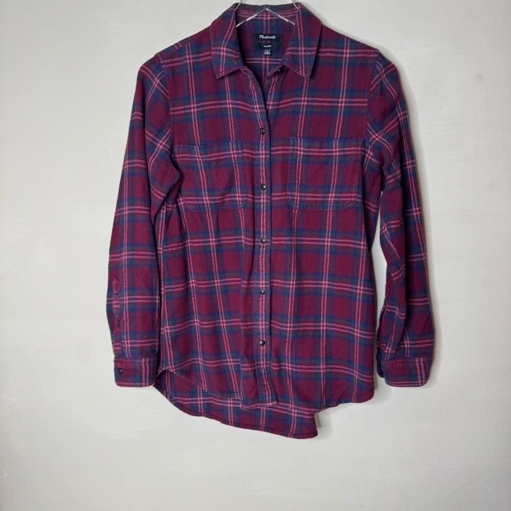 MADEWELL Flannel Sz small Plaid Burgundy Red Long Sleeve Button Up Shirt